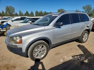 VOLVO XC90 V8