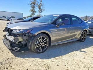 TOYOTA CAMRY XSE