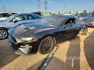 FORD MUSTANG GT