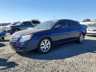TOYOTA AVALON XLS