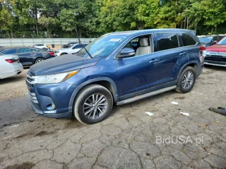 TOYOTA HIGHLANDER XLE
