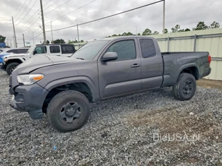 TOYOTA TACOMA SR V6