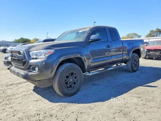 TOYOTA TACOMA SR5 V6