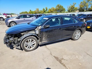 VOLKSWAGEN PASSAT SE