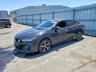 NISSAN MAXIMA SV