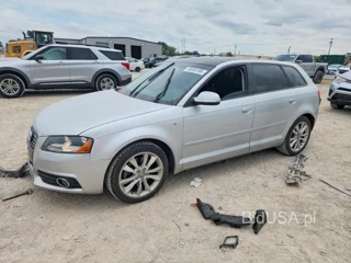 AUDI A3 PREMIUM