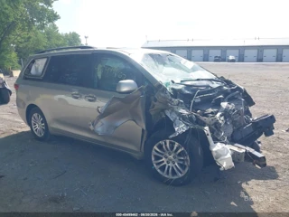 TOYOTA TOYOTA SIENNA XLE 8 PASSENGER