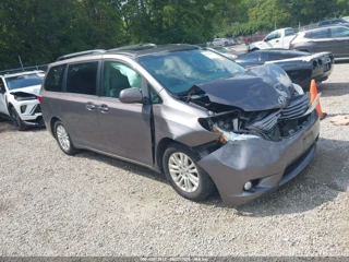 TOYOTA TOYOTA SIENNA XLE 8 PASSENGER