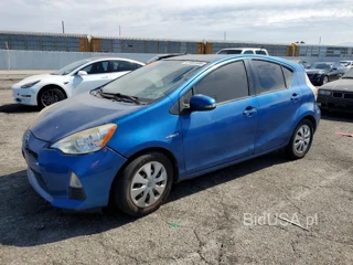 TOYOTA PRIUS C THREE
