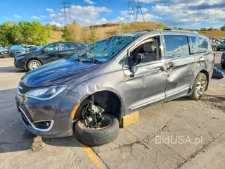 CHRYSLER PACIFICA TOURING L PLUS