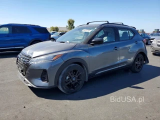 NISSAN KICKS SR