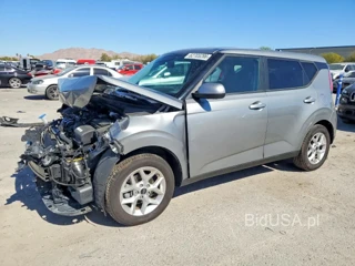 KIA SOUL LX