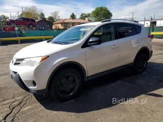 TOYOTA RAV4 LE
