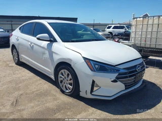 HYUNDAI HYUNDAI ELANTRA SE