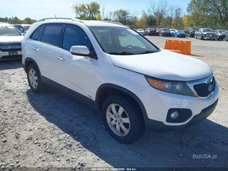 KIA KIA SORENTO LX