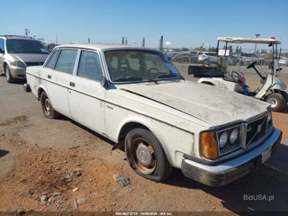 VOLVO VOLVO 240