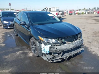 TOYOTA TOYOTA CAMRY SE