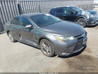 TOYOTA TOYOTA CAMRY SE
