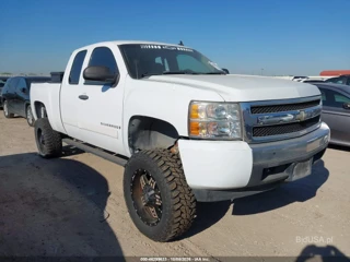 CHEVROLET CHEVROLET SILVERADO 1500 LT1