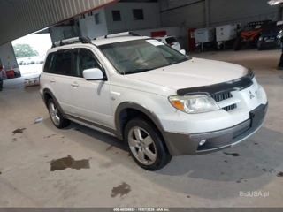 MITSUBISHI MITSUBISHI OUTLANDER XLS