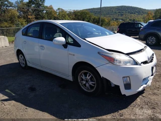 TOYOTA TOYOTA PRIUS III