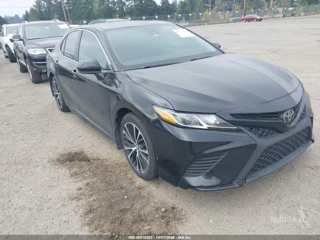 TOYOTA TOYOTA CAMRY SE
