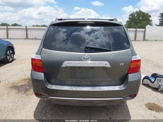 TOYOTA TOYOTA HIGHLANDER LIMITED