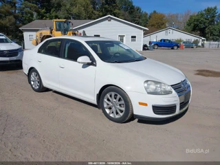 VOLKSWAGEN VOLKSWAGEN JETTA LIMITED EDITION