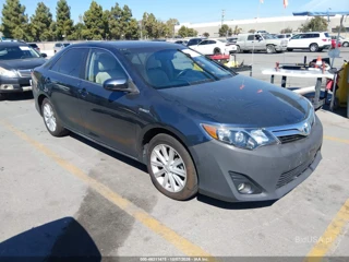TOYOTA TOYOTA CAMRY HYBRID XLE