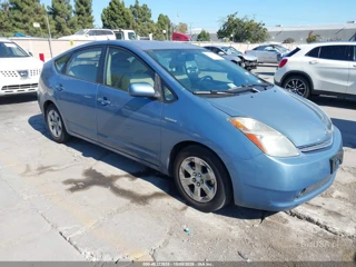 TOYOTA TOYOTA PRIUS