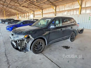 MITSUBISHI OUTLANDER SE