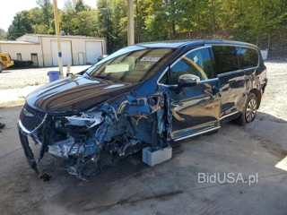 CHRYSLER PACIFICA HYBRID LIMITED