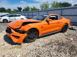 FORD MUSTANG GT