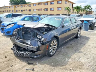 CHRYSLER 300 LIMITED