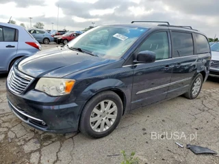 CHRYSLER TOWN & COUNTRY TOURING