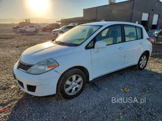 NISSAN VERSA 1.8 S