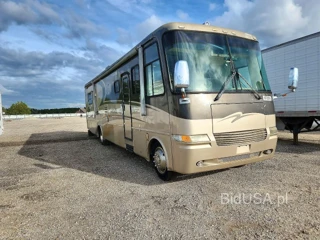 WORKHORSE CUSTOM CHASSIS MOTORHOME CHASSIS W22