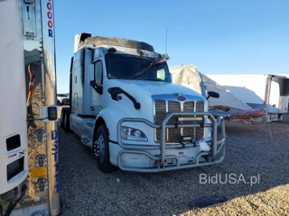 PETERBILT 579