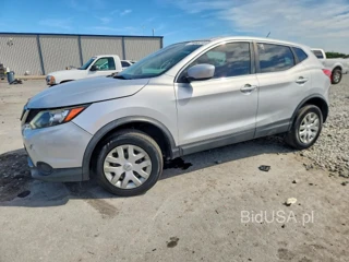 NISSAN ROGUE SPORT S