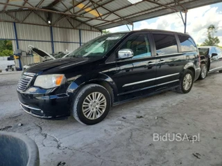 CHRYSLER TOWN & COUNTRY TOURING L