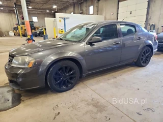 DODGE AVENGER SE