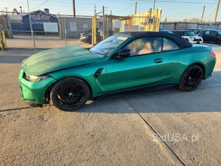 BMW M4 COMPETITION