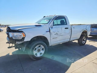 RAM 2500 TRADESMAN
