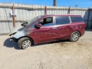 KIA SEDONA LX