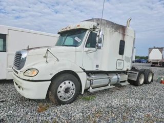 FREIGHTLINER CONVENTIONAL