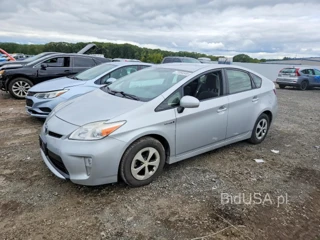 TOYOTA PRIUS THREE