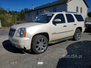 GMC YUKON DENALI HYBRID