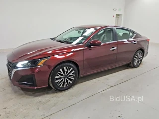 NISSAN ALTIMA SV
