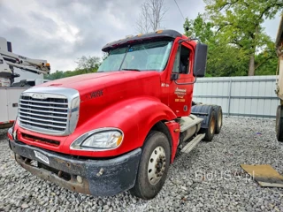 FREIGHTLINER CONVENTIONAL