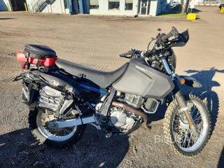 SUZUKI DR650 SE